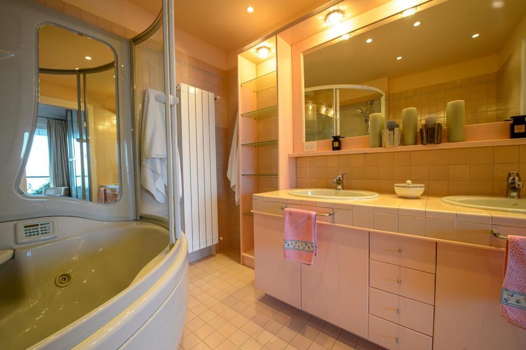 Sana Luxury Apartment Stresa Exterior photo